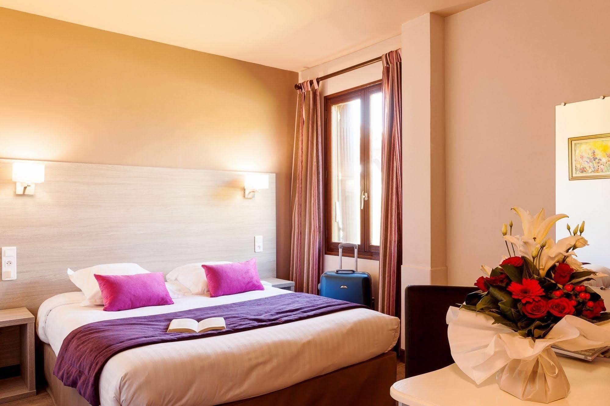 L'Oustal De Vezac Hotel Eksteriør billede
